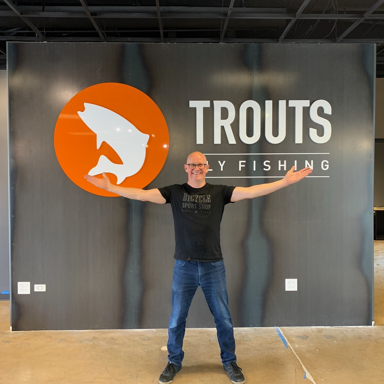 Logo Sign